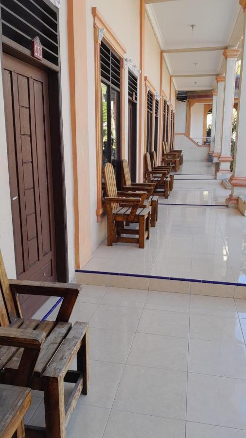 Hotel Barbara Tuk Tuk Dış mekan fotoğraf