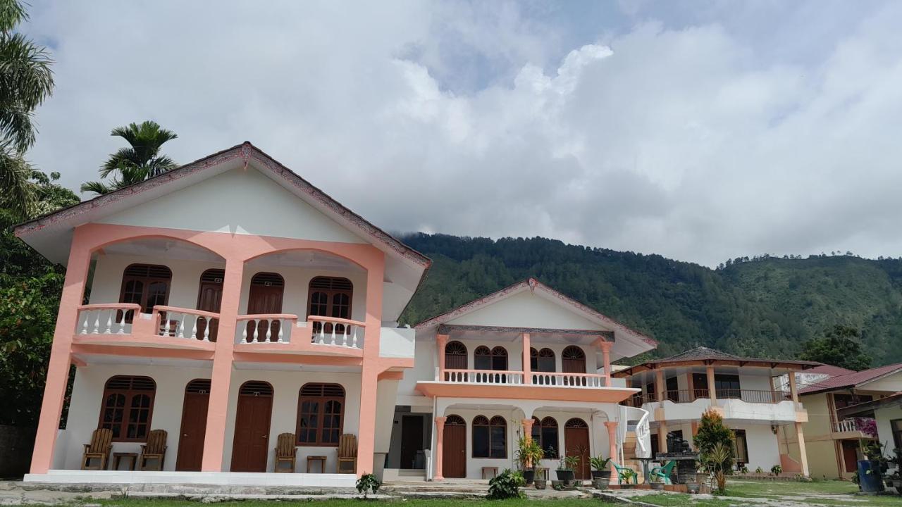 Hotel Barbara Tuk Tuk Dış mekan fotoğraf